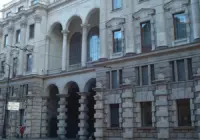 21-й урок старого курса узбекского — дом последнего бухарского эмира в Санкт-Петербурге в качестве иллюстрации, что человек может иметь