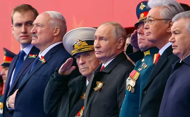 Shavkat Mirziyoyev at the military parade in Moscow on May 9, 2026. Photo: TASS